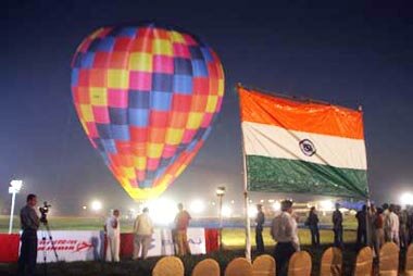 Singhania Hot air baloon samrao.com
